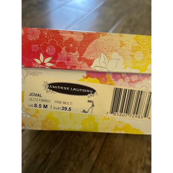 NWT Chinese Laundry Women's Pink Jovial Glitz Fabric Rhinestone Heel Size 8.5 - Picture 11 of 12